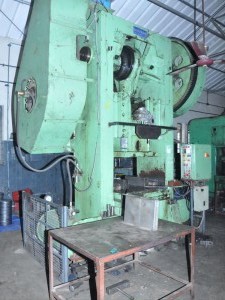 200 TON MECHANICAL PRESS